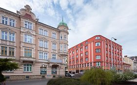 Spacious Apartment Děčín
